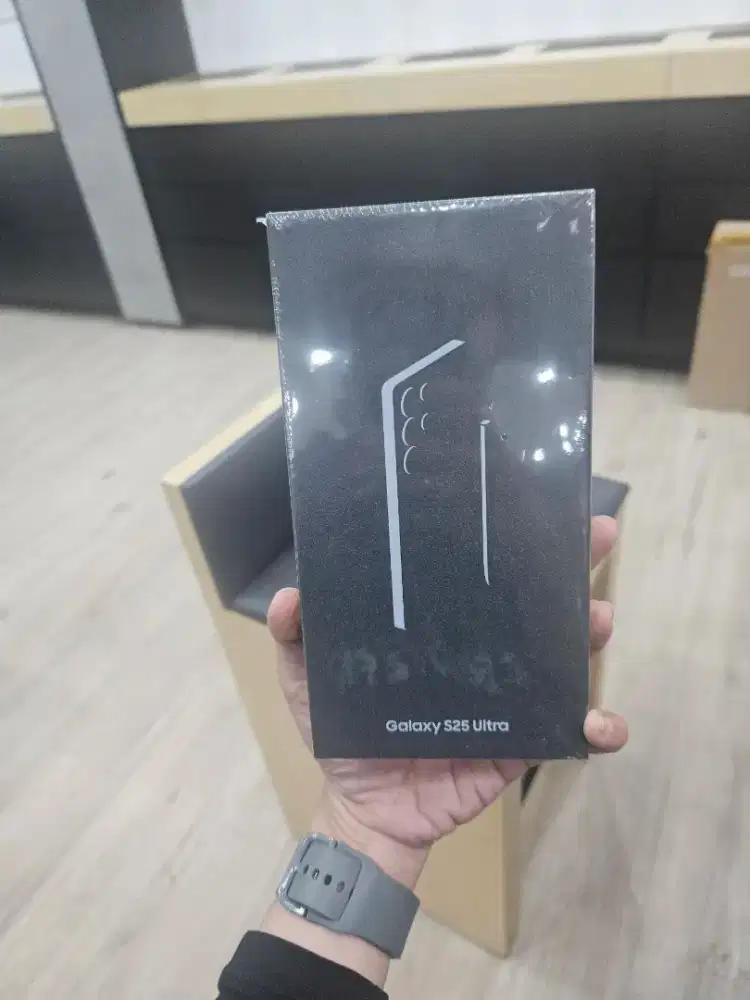 SAMSUNG GALAXY S25ULTRA
