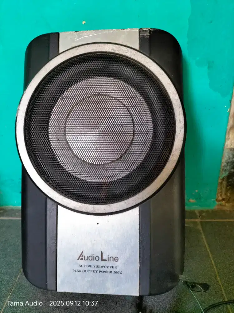 Speaker Subwoofer kolong Audioline 8 inchi second normal