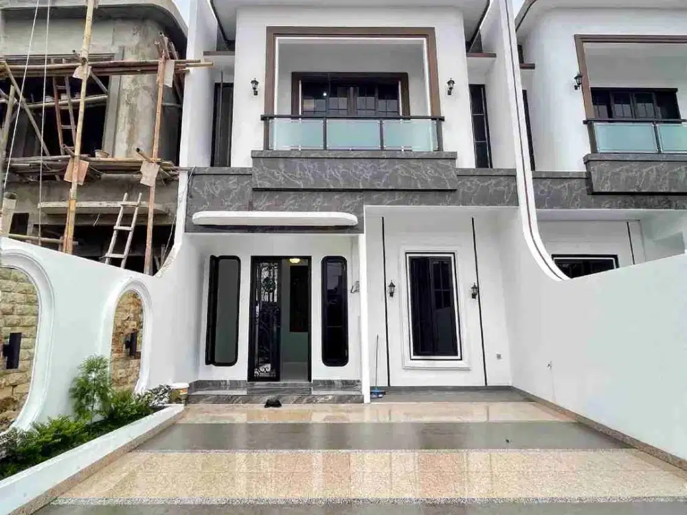 Rumah Baru Mewah Luas Akses Strategis Dekat Jalan Raya Di Jagakarsa