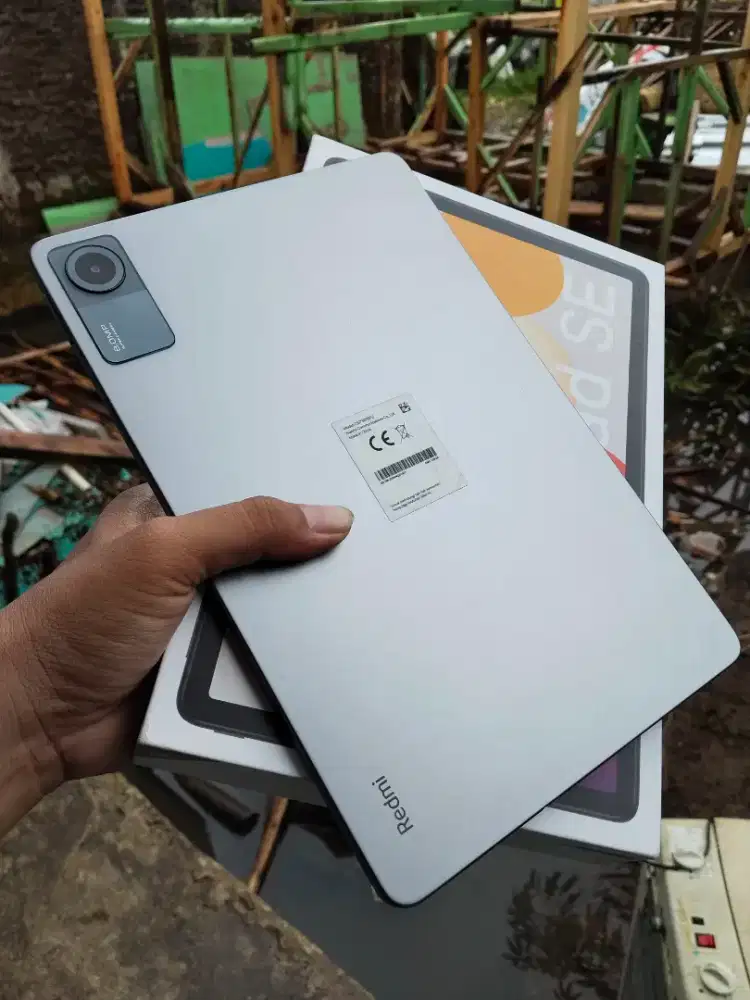 Xiomi pad se 11 inci 4gb 128gb 4 spiker dolby