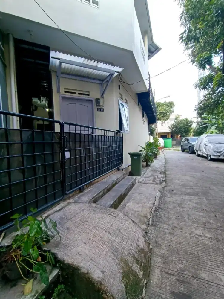 Kontrakan Mungil Puri Bintaro Hijau, Pondok Aren