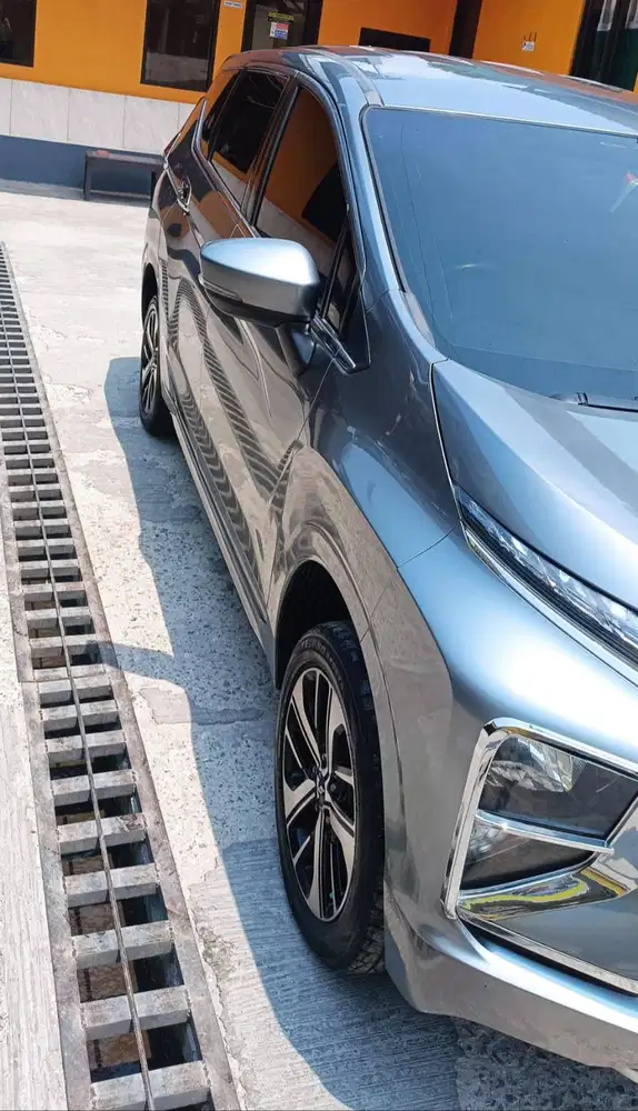Xpander Sport Tangan Pertama