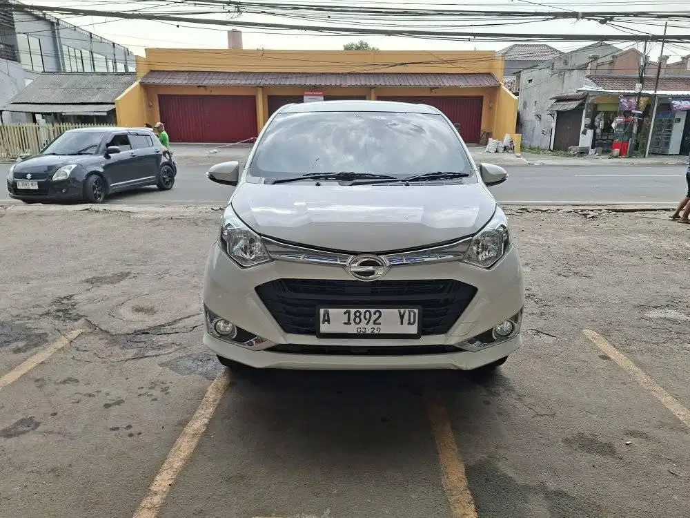 Sigra R Deluxe MT 2019 Km Antik..