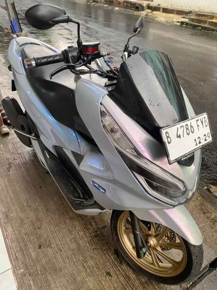 Di jual motor PCX 150cc