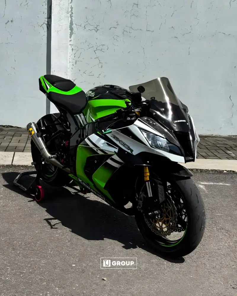 FOR SALE!! Kawasaki ZX10R 30th Anniversary Edition