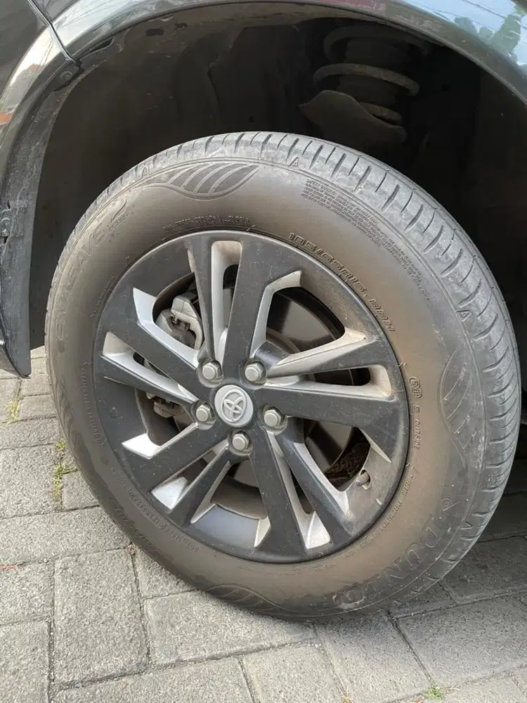 4 set Velg + Ban Avanza 2023 Second Bagus