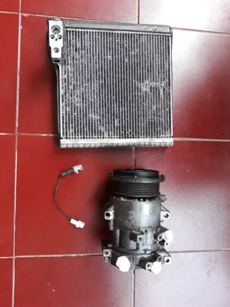 evaporator,  condensor ac camry 2011