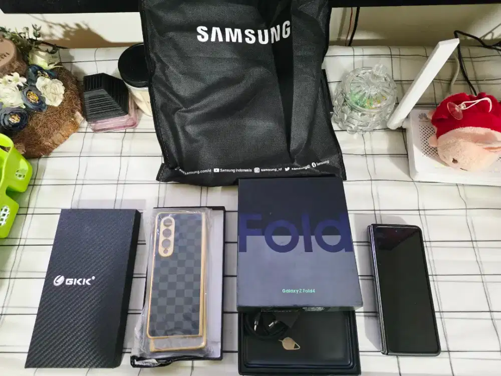 Fold 4 5G 512 GB MULUS PRIBADI