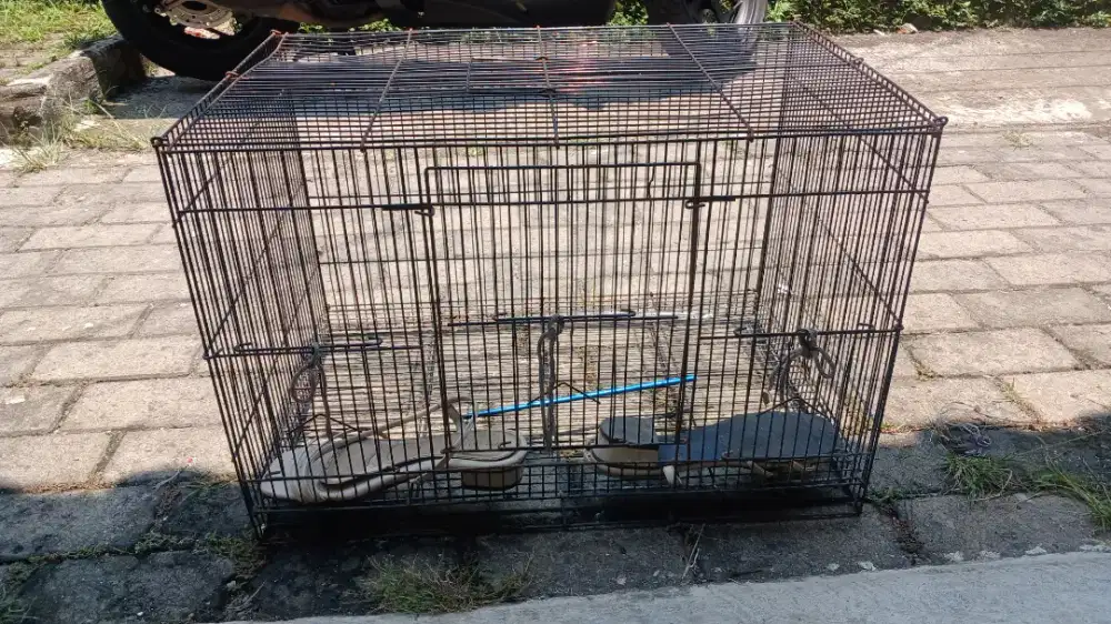 Kandang bekas masih bagus