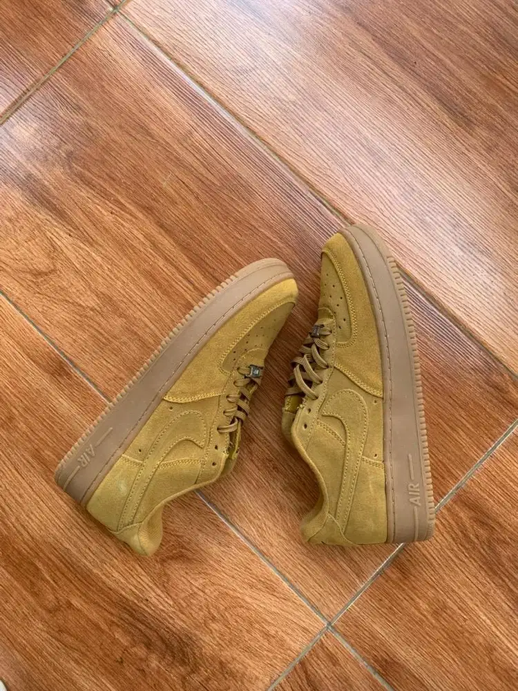 Nike Air Force 1 Low Flax