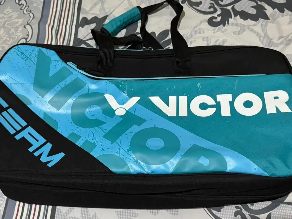 Tas Badminton Victor Biru Kondisi Bagus