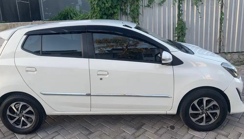 Toyota Agya G 1.2 AT