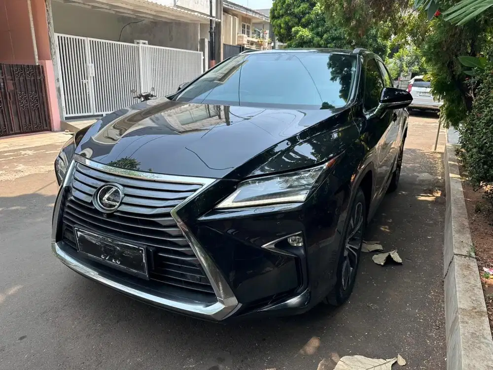 Lexus RX200T 2.0 Luxury AT 2016