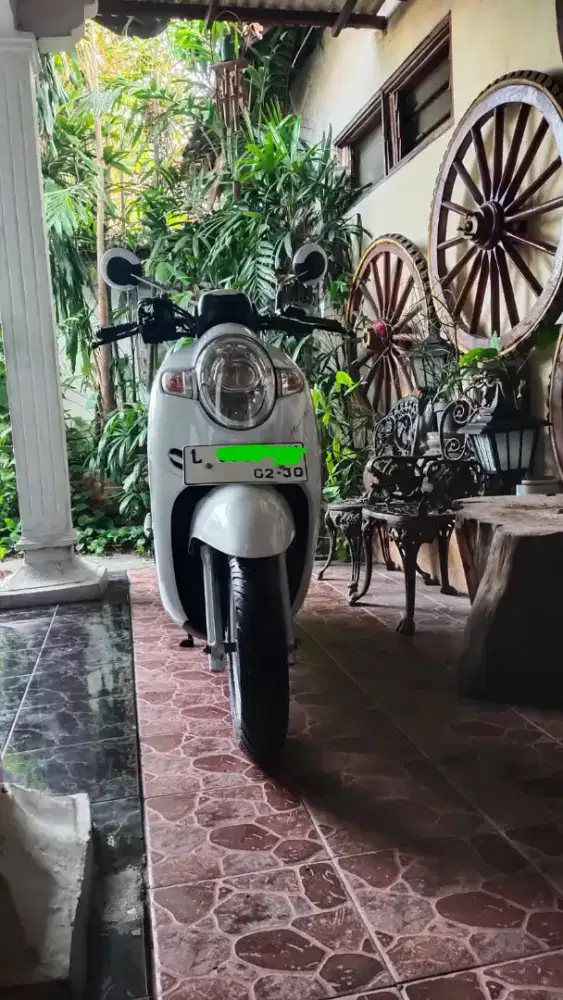 Dijual Honda Scoopy Stylish iss 2020 plat L