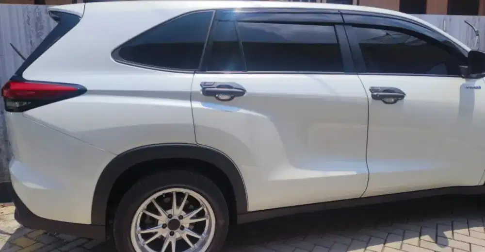 Di jual mobil istimewa