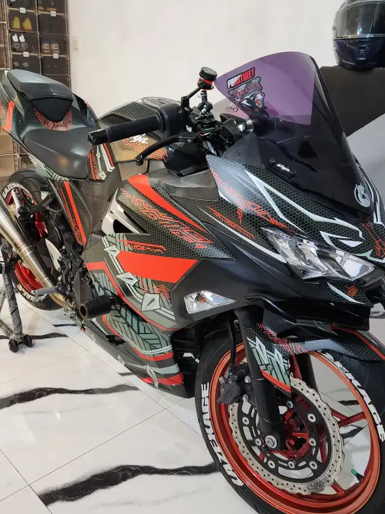 All new ninja 250cc 2018 warna DECAL no minus pc aja