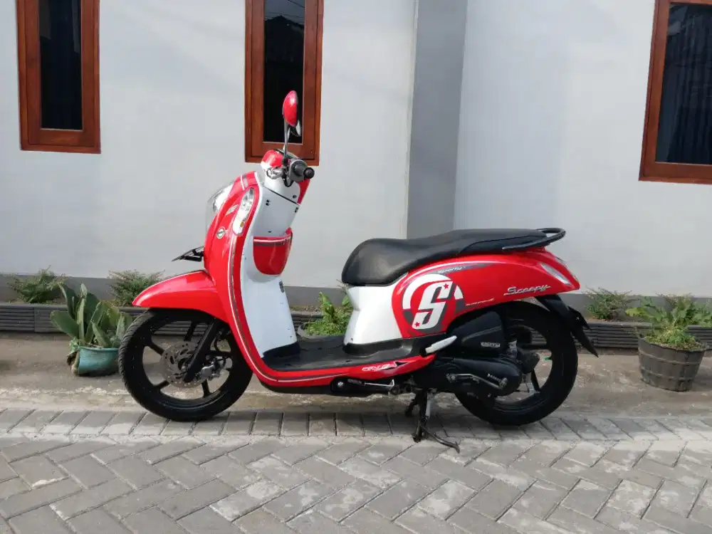 Scoopy Esp Tahun 2016 Murah