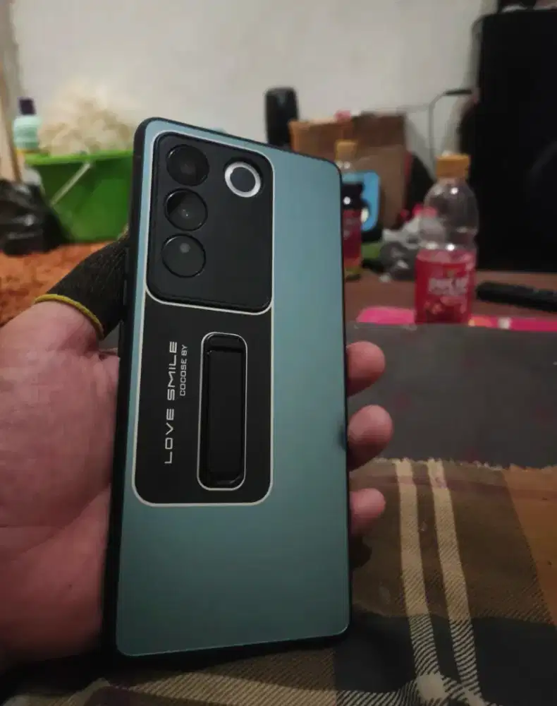 VIVO V27 5G   8256