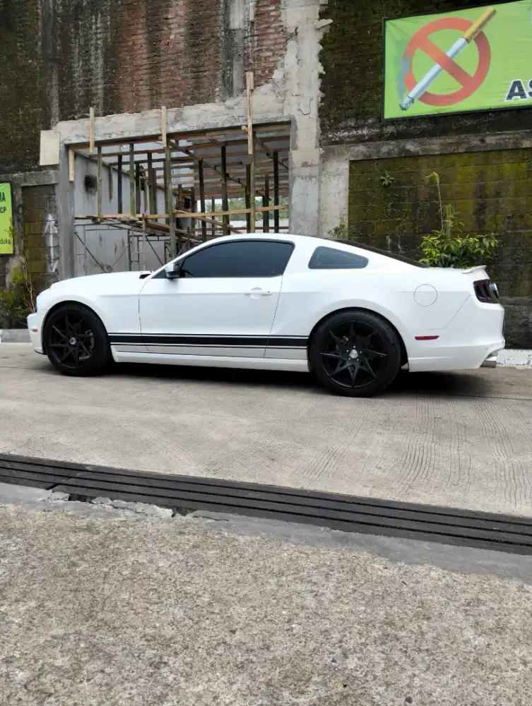 Ford Mustang 5.0 AT 2013