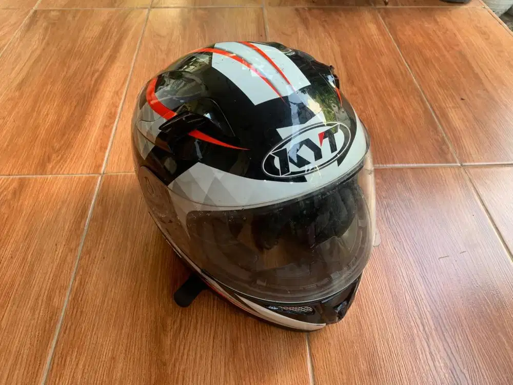 KYT K2R Size L Used
