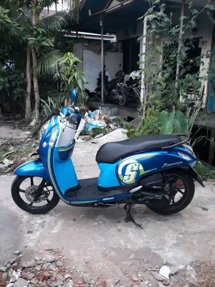 Jual honda scoopy 2017 ss lengkap kondisi siap pakai