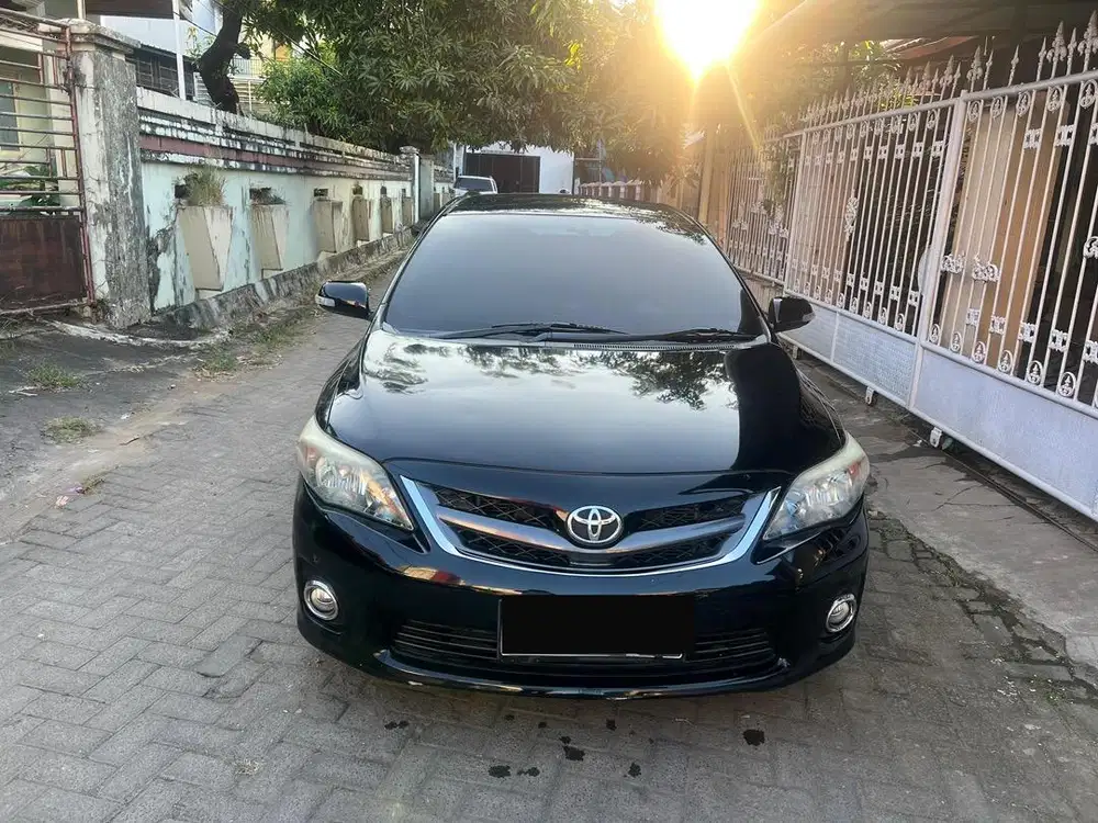 Toyota Corolla Altis Tipe V/AT 2.0 2012