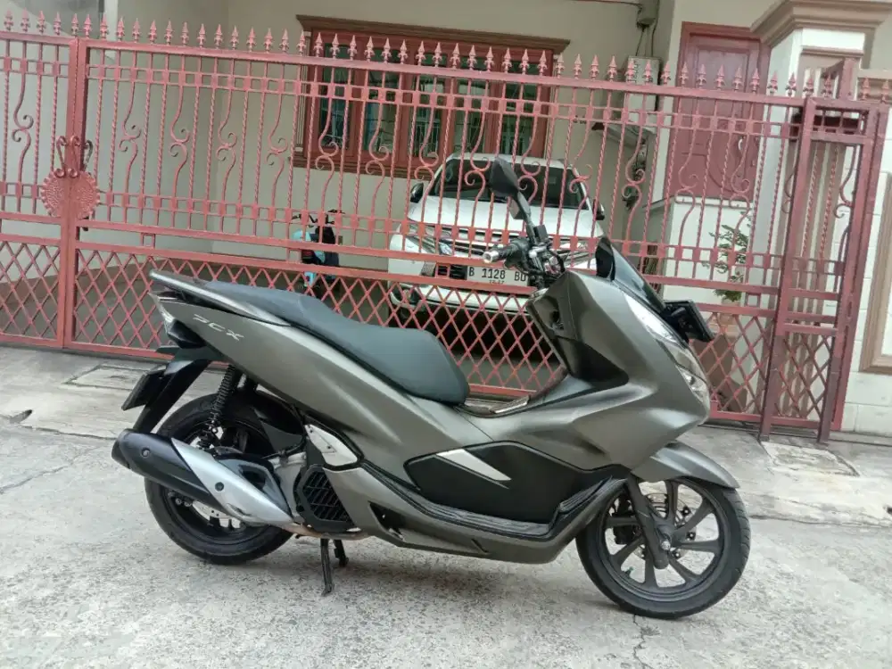 Honda PCX tahun 2020.