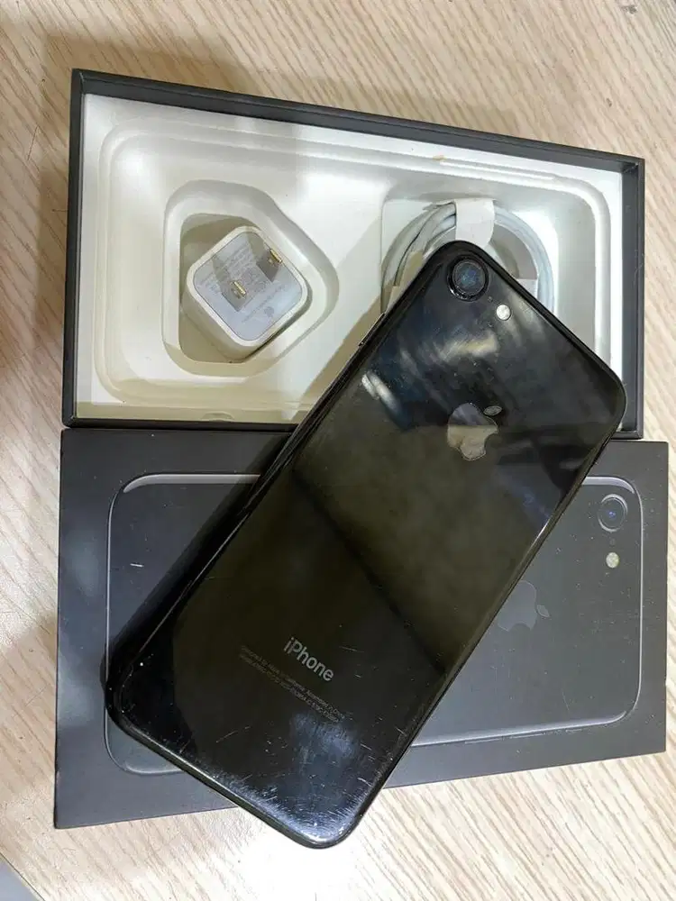 iphone 7 128gb  resmi inter