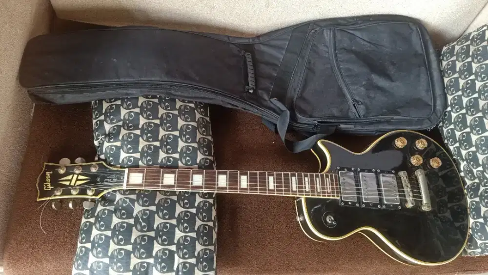 Gibson les Paul black beauty custom HQ