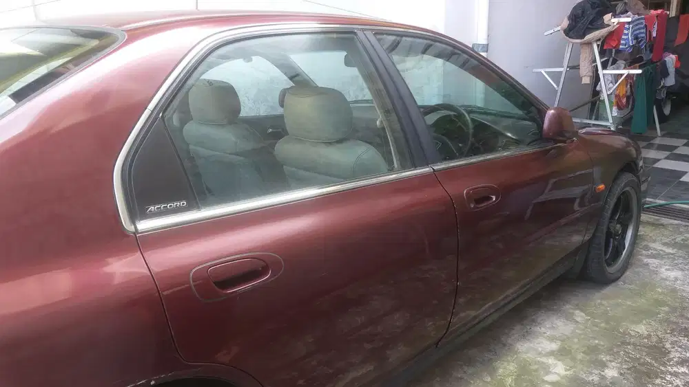 Honda Accord 1997 Bensin