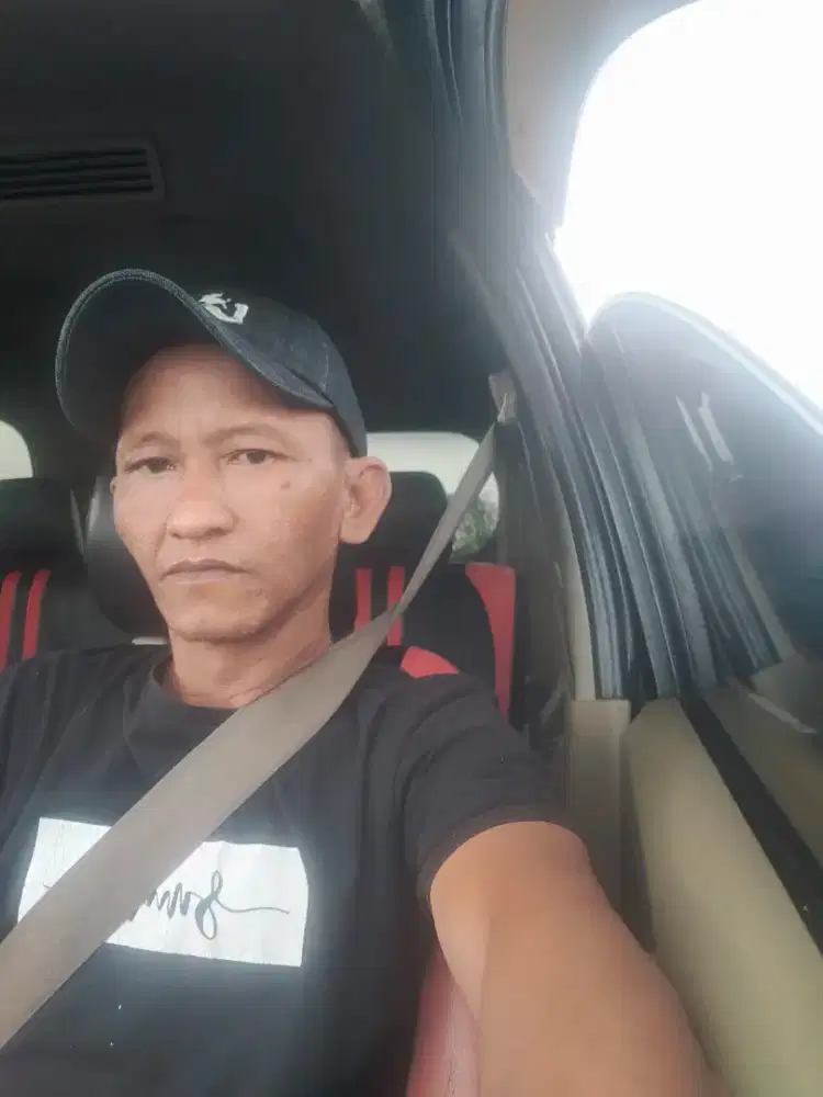 Cari pekerjaan supir pribadi
