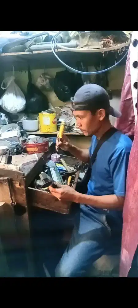 Menerima jasa servis Elektronik