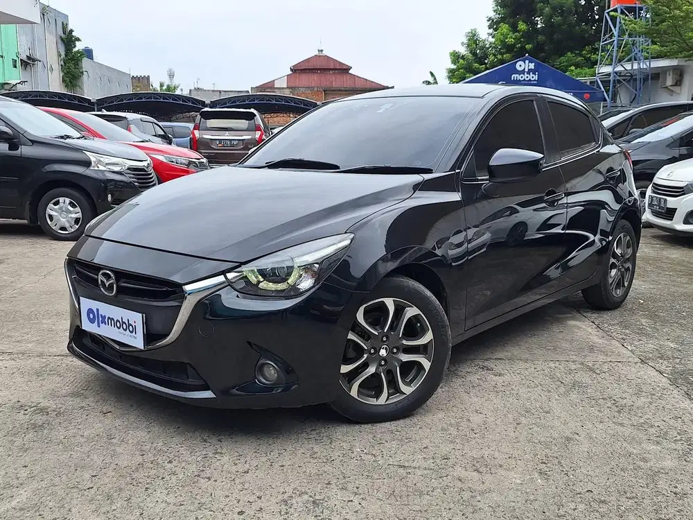 DP MURAH - Mazda 2 1.5 Skyactiv Bensin-AT 2015