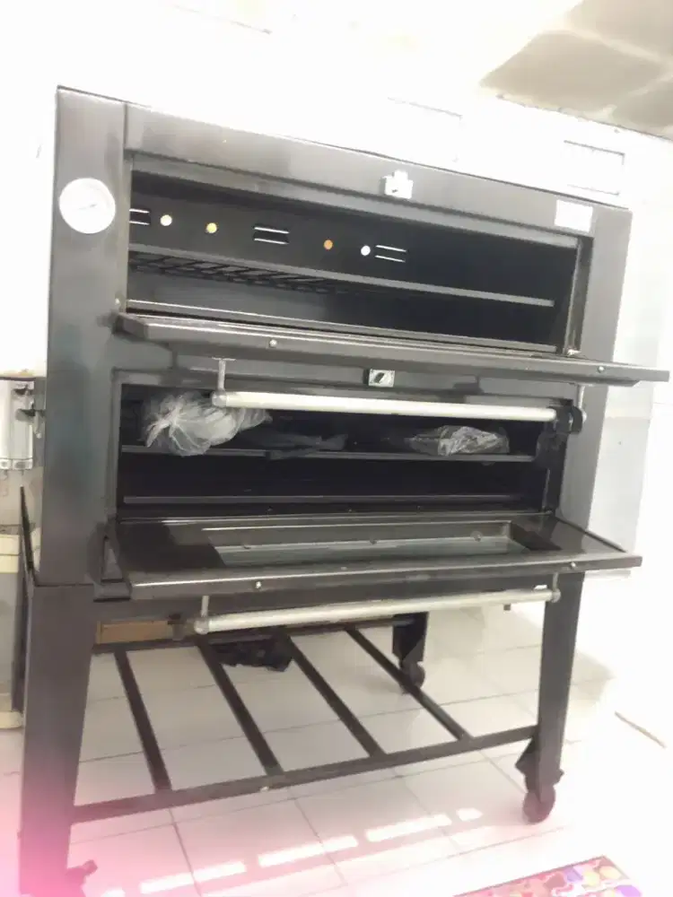 Oven gas golden star jumbo masih baru