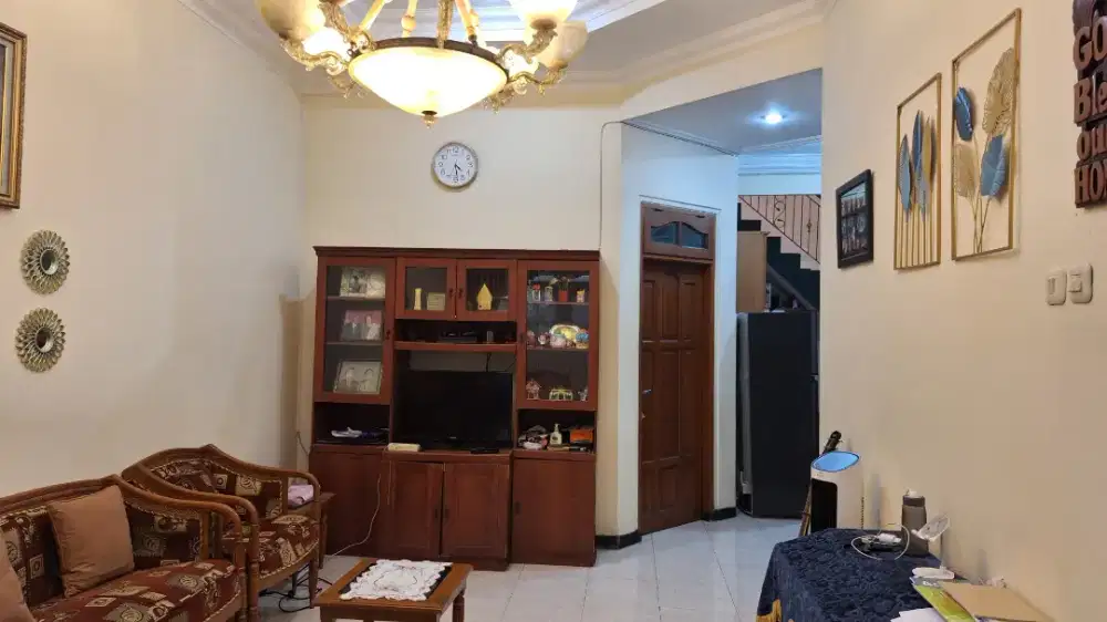 Dijual cepat rumah Perumnas Klender
