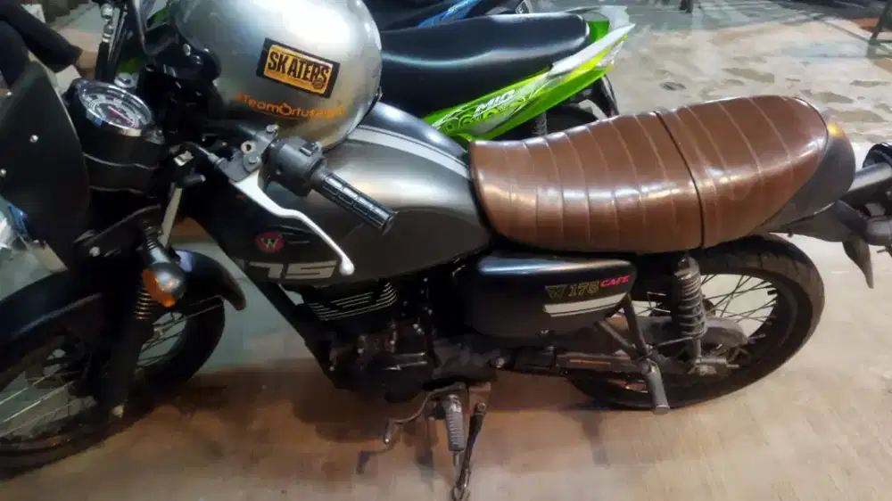 KAWASAKI W175 CAFE