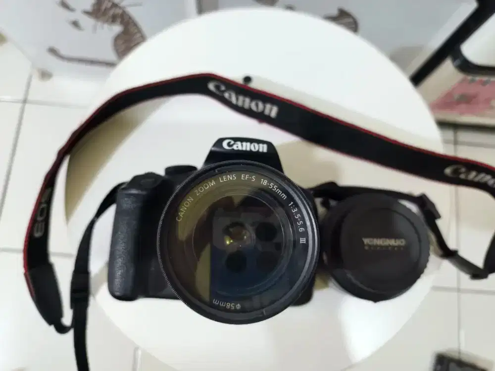 Camera dslr Canon 1300D