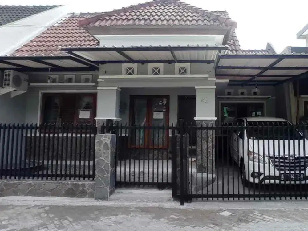 rumah minimalis di perumahan condongcatur