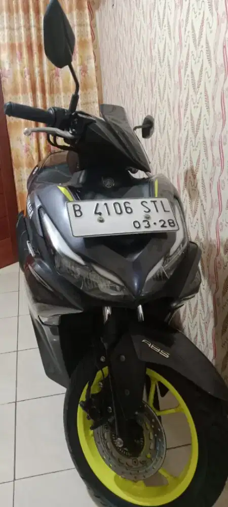 Bismillah jual santai motor kesangan sangat mulus mesin sehat ban teba