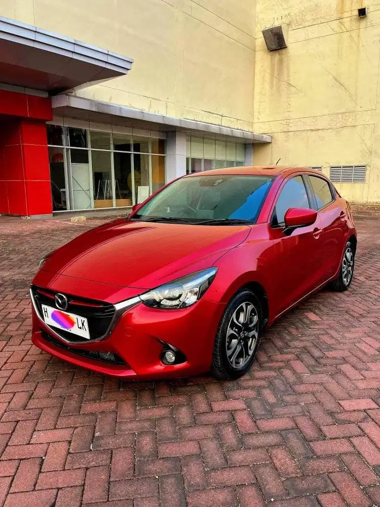 Mazda 2 GT 2015