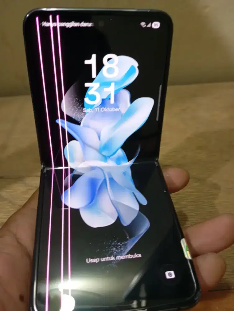 SAMSUNG GALAXY Z FLIP 4 5G 8/256 GB ORIGINAL SEIN SAMSUNG INDONESIA