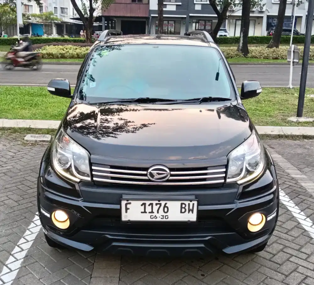 Terios R Adventure mt 2015 Km Low Asli Full Ori