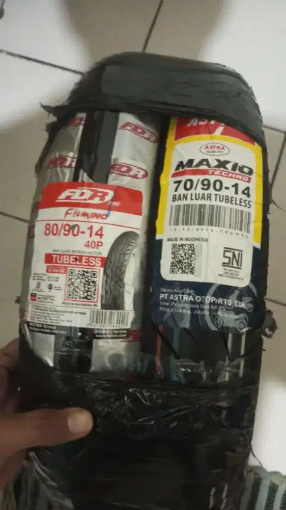 BAN TUBLES UKURAN 80.90.14 DAN 70.90.14 RING 14 BUAT MATIC