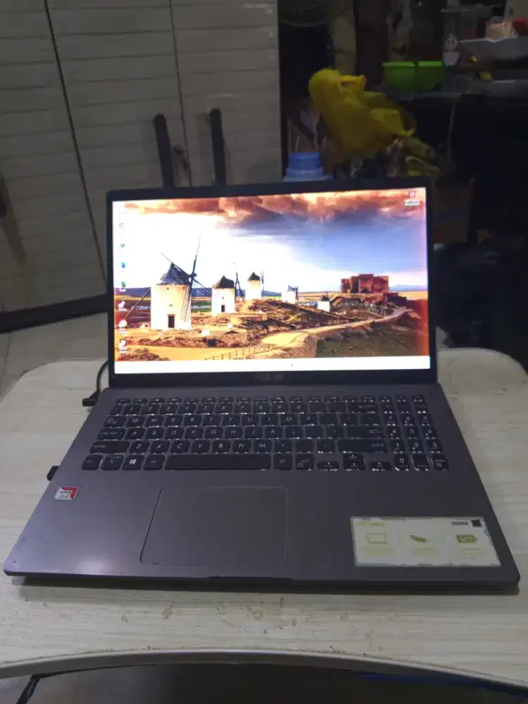 laptop Asus vivobook