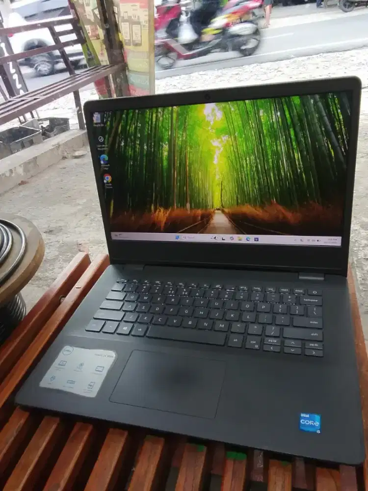Laptop Dell Core i5 Gen 11