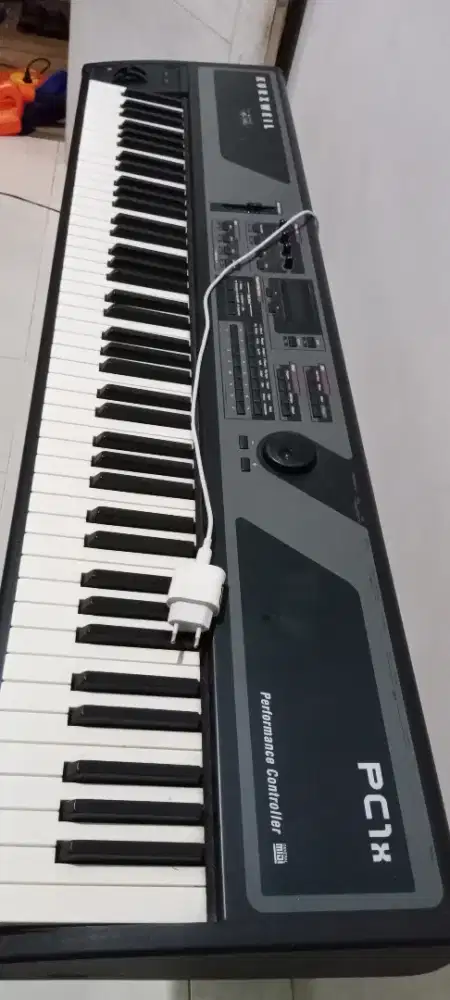 Keyboard Kurzweil PC1X 88 KEY