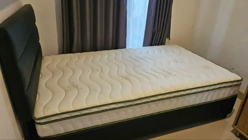 Jual Kasur dan Dipan gratis bantal dan bantal guling