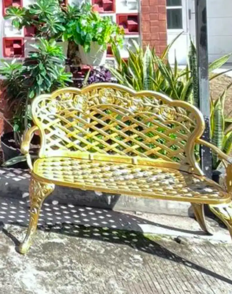 BANGKU TAMAN DEPAN BESI ISI BERAT
