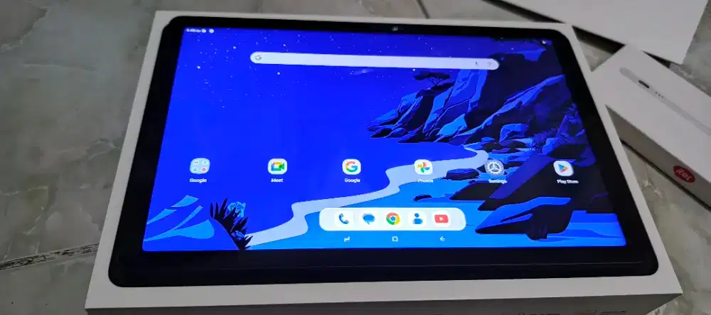 Itel VistaTab 30 GT 6/128 dengan Smart Keyboard & Stylus (Masih Baru)