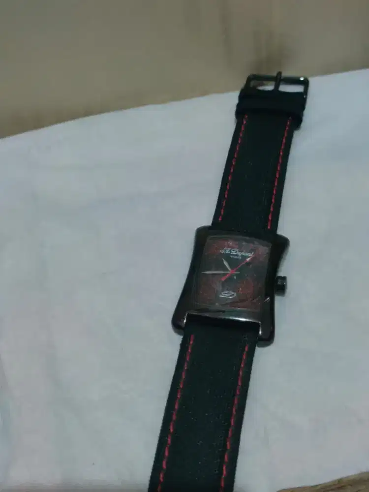 Jual cepat aja Jam Tangan Merk St Dupont Made In Paris
